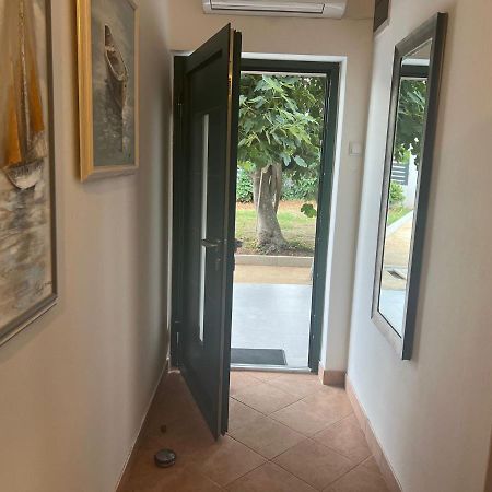 Villa Vida, Medulin - Bazen I Jacuzzi Kültér fotó