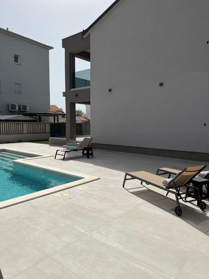 Villa Vida, Medulin - Bazen I Jacuzzi Kültér fotó